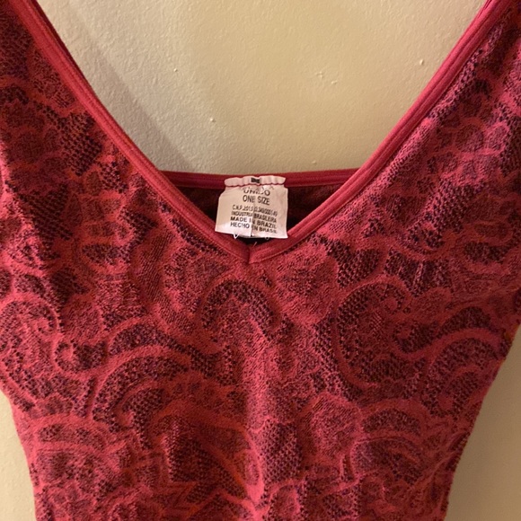 Scala red double layered cropped tank top - one size - Picture 2 of 7